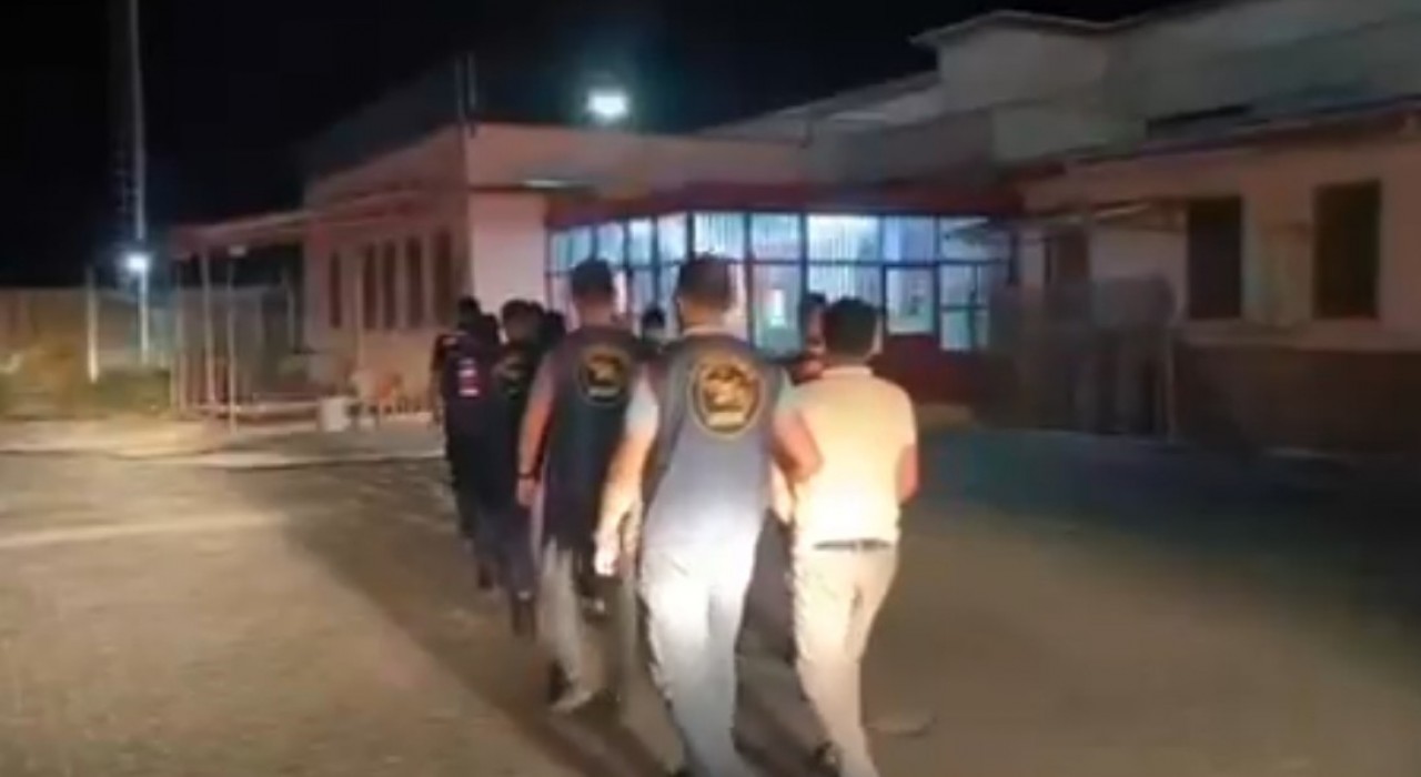 Sahte ilanlar ile 100den fazla mağduru 10 milyon TL dolandırdılar, jandarmadan kaçamadılar