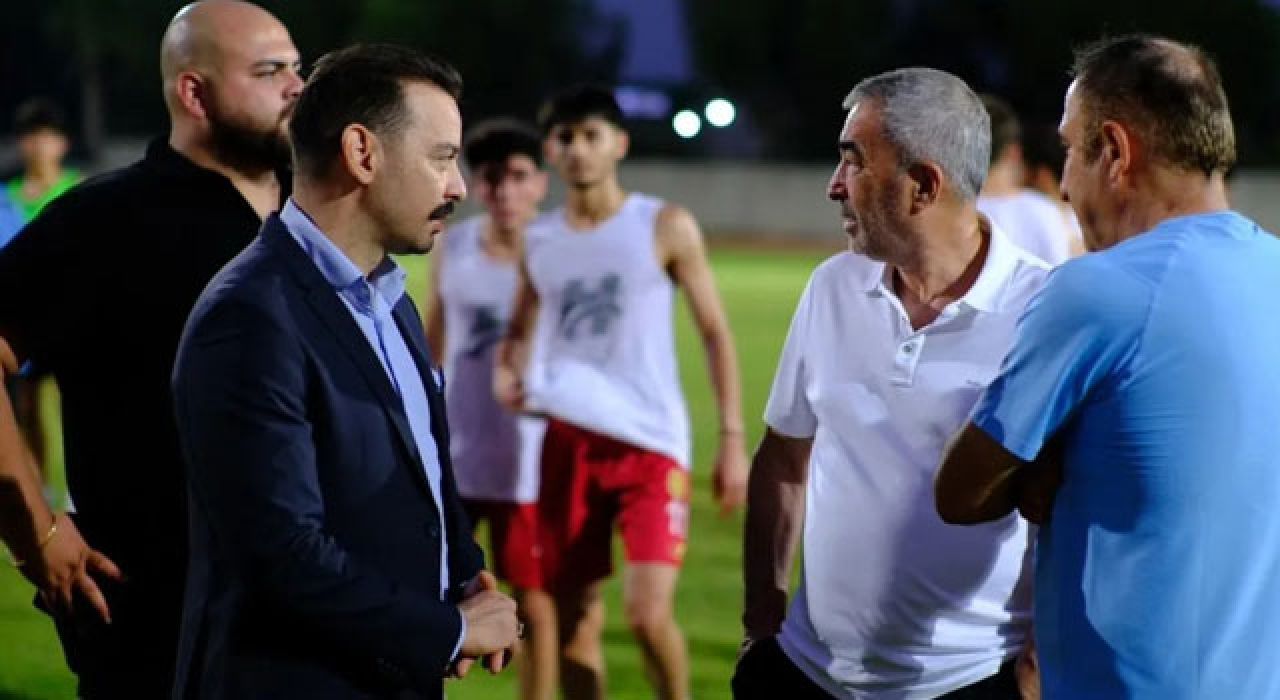 Samet Aybaba'dan Osmaniyespor FK'ya Moral Ziyareti