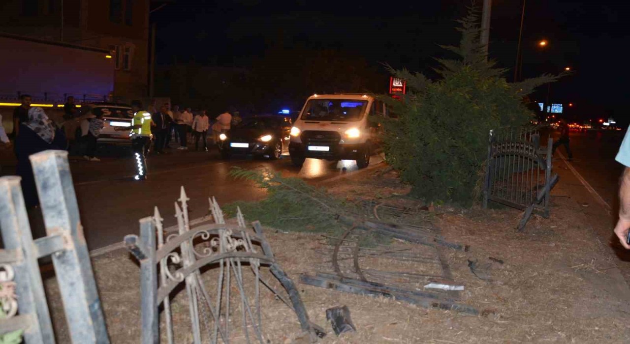 Samsunda düğün konvoyunda kaza: Gelin hastaneye kaldırıldı