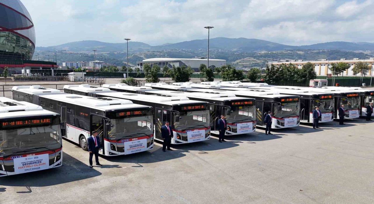 Samsunun ulaşım filosuna 10 körüklü otobüs katıldı