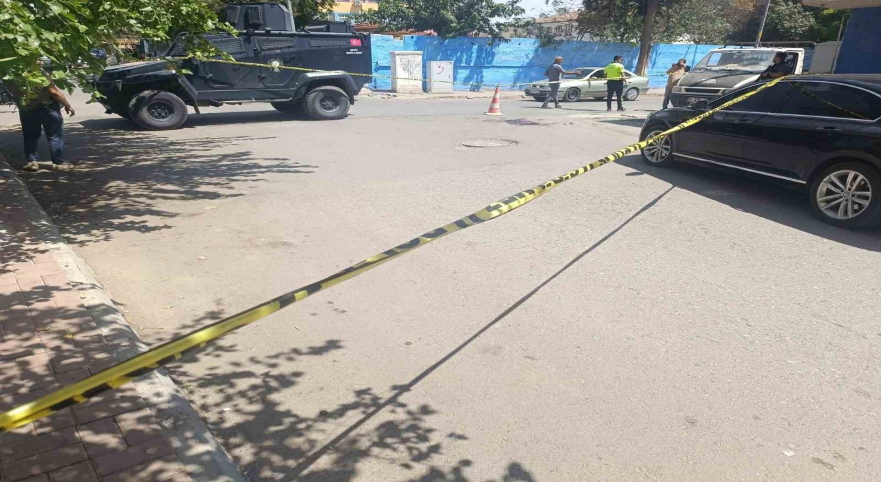 Şanlıurfada kuzenler arasında silahlı kavga: 1i ağır 4 yaralı