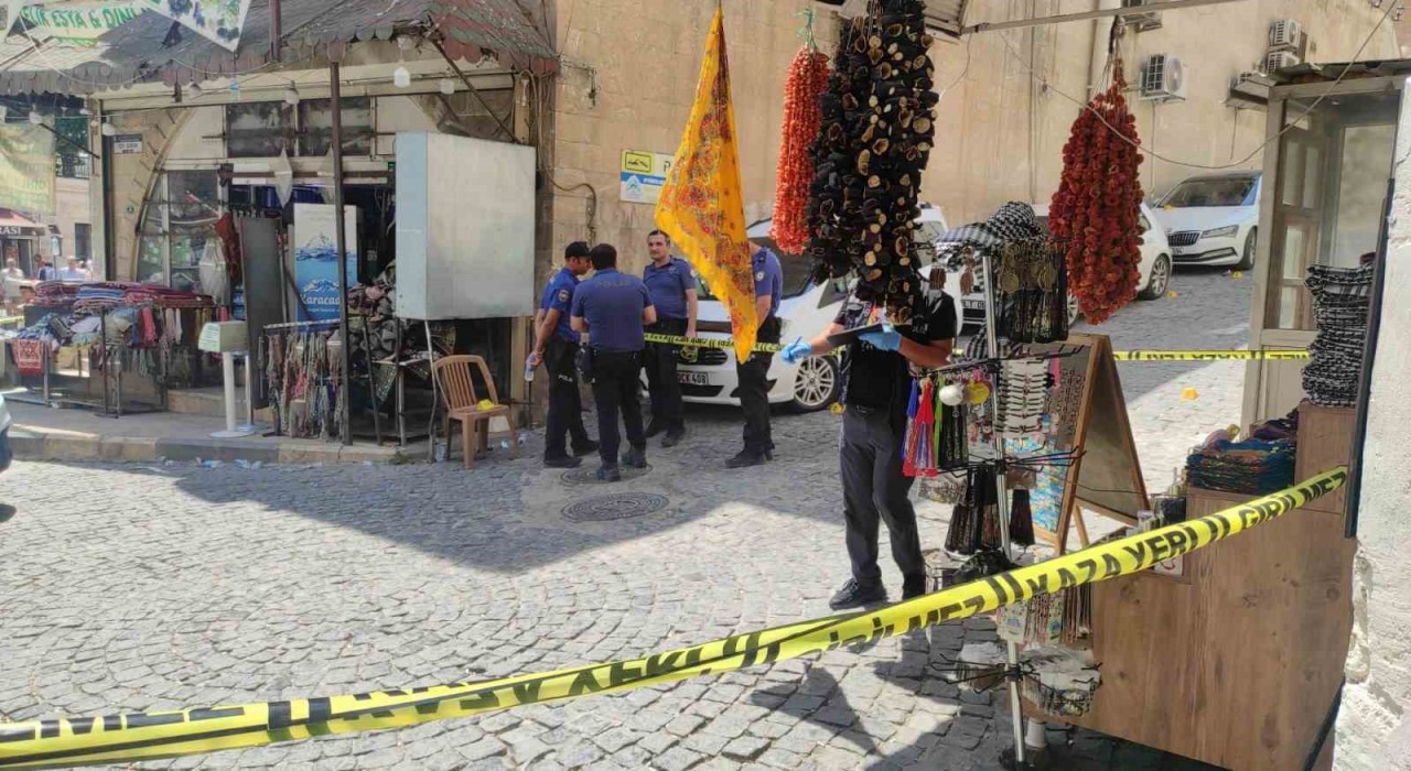 Şanlıurfada silahlı ve bıçaklı kavga: 2 yaralı