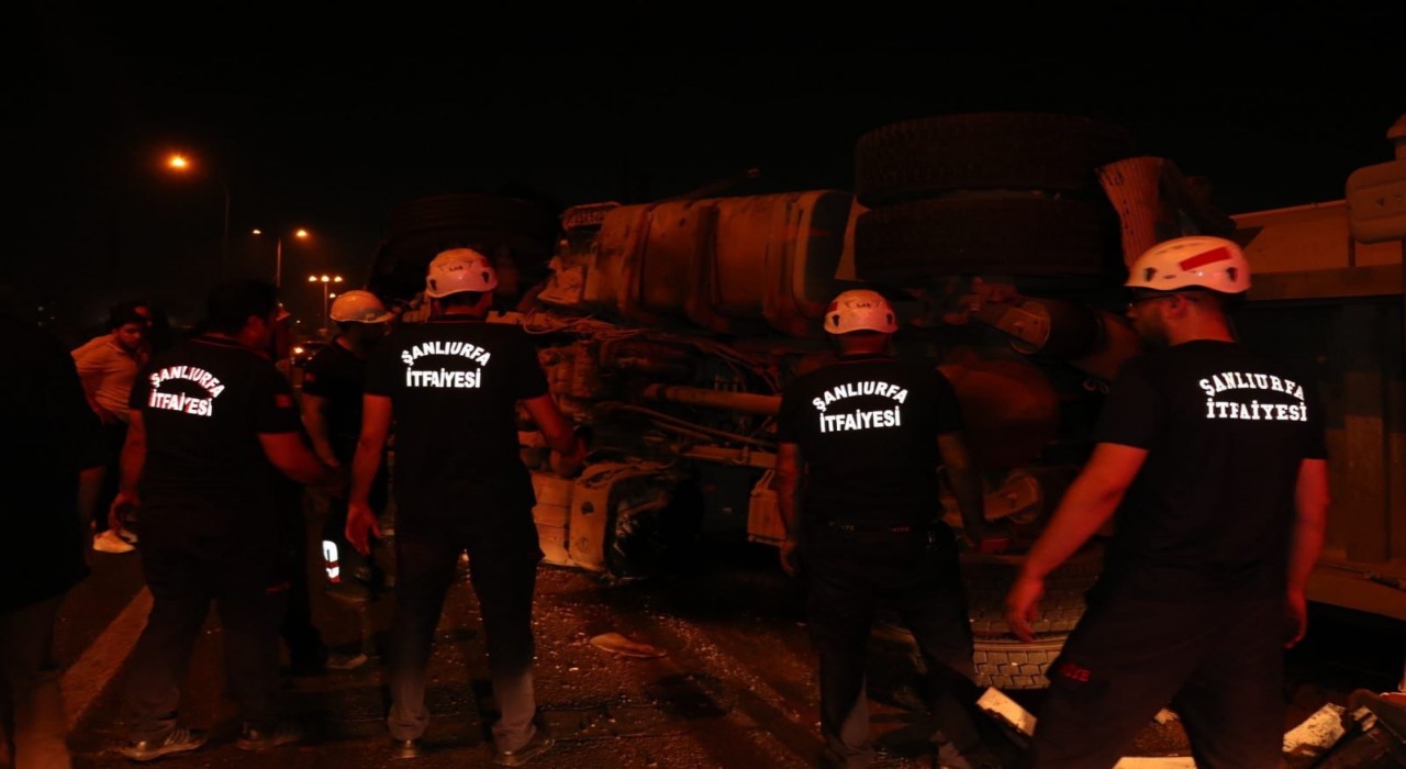 Şanlıurfada zincirleme trafik kazası: 3 yaralı