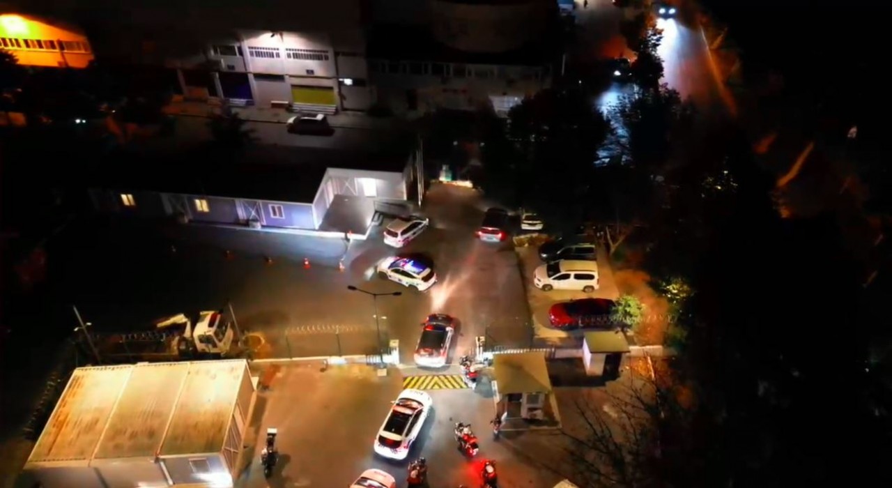 Sarıyerde polis ekiplerinden sokaklarda ‘Akşam Sürprizi