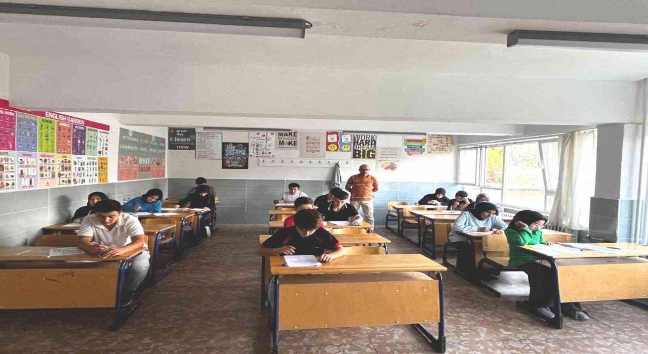 Simavda hafızlık öğrencilerine yönelik sınava