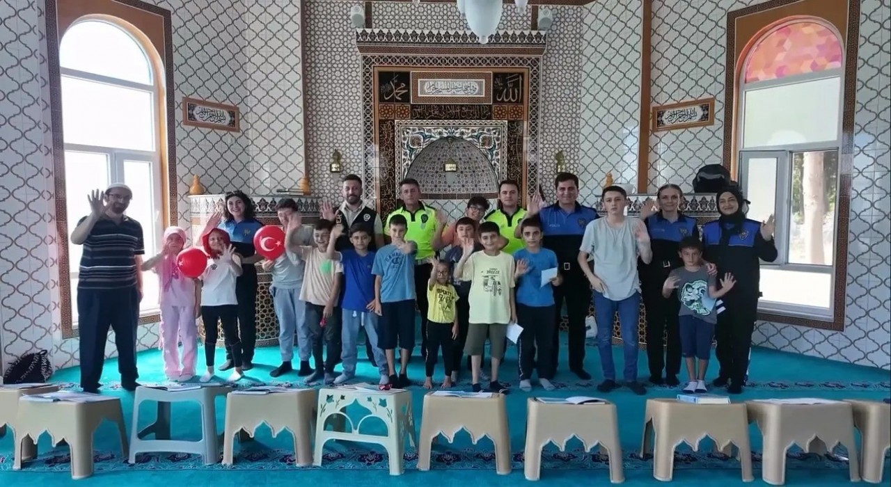 Sinopta Kuran kursu öğrencileri bilgilendirildi