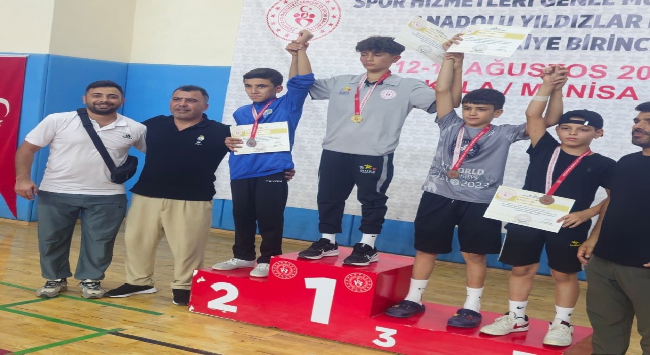 Şırnaklı sporcu, 600 sporcu arasından Türkiye 2.si oldu