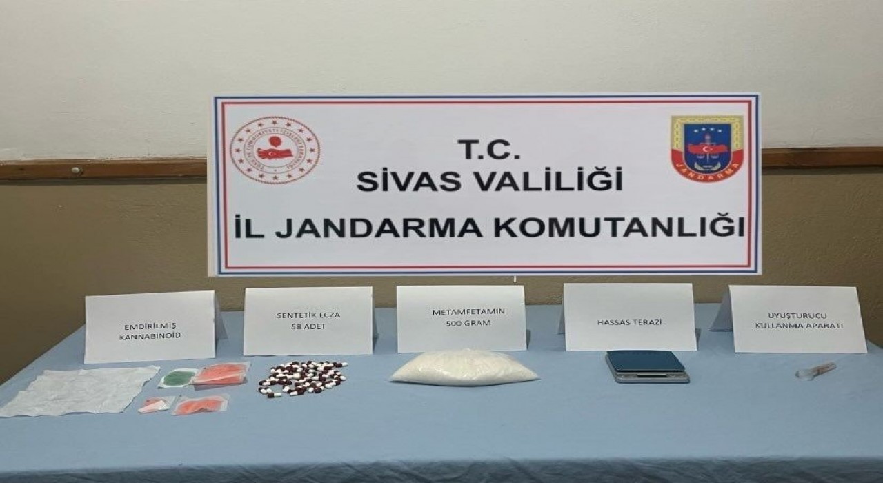 Sivasın 2 ilçesinde uyuşturucu operasyonu: 1 kişi tutuklandı