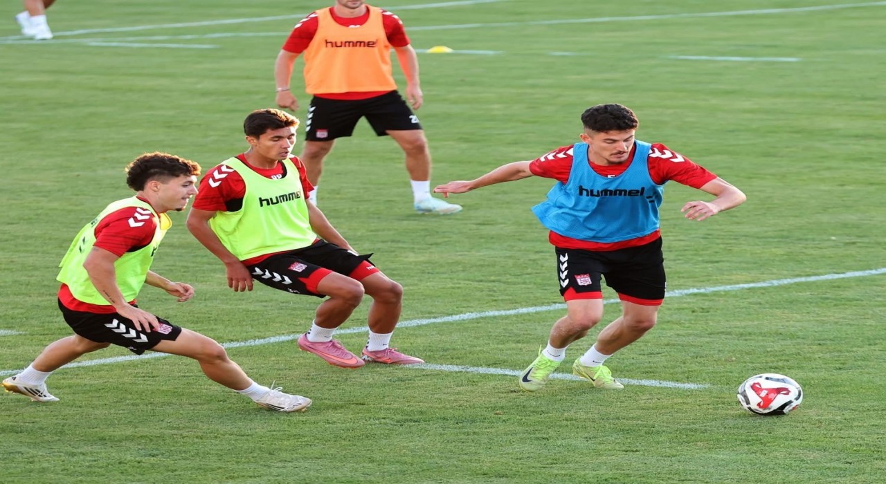 Sivassporda Pendikspor maçı hazırlıkları başladı