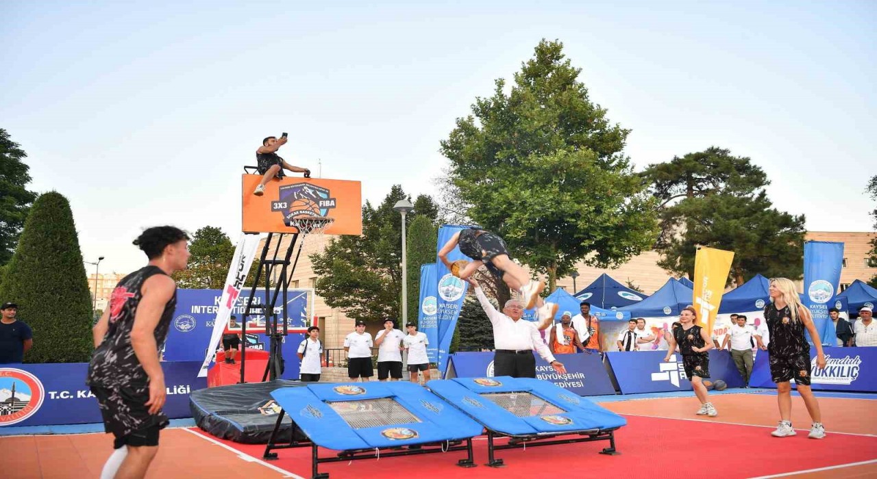 Sokak Basketbolu festivale dönüştü