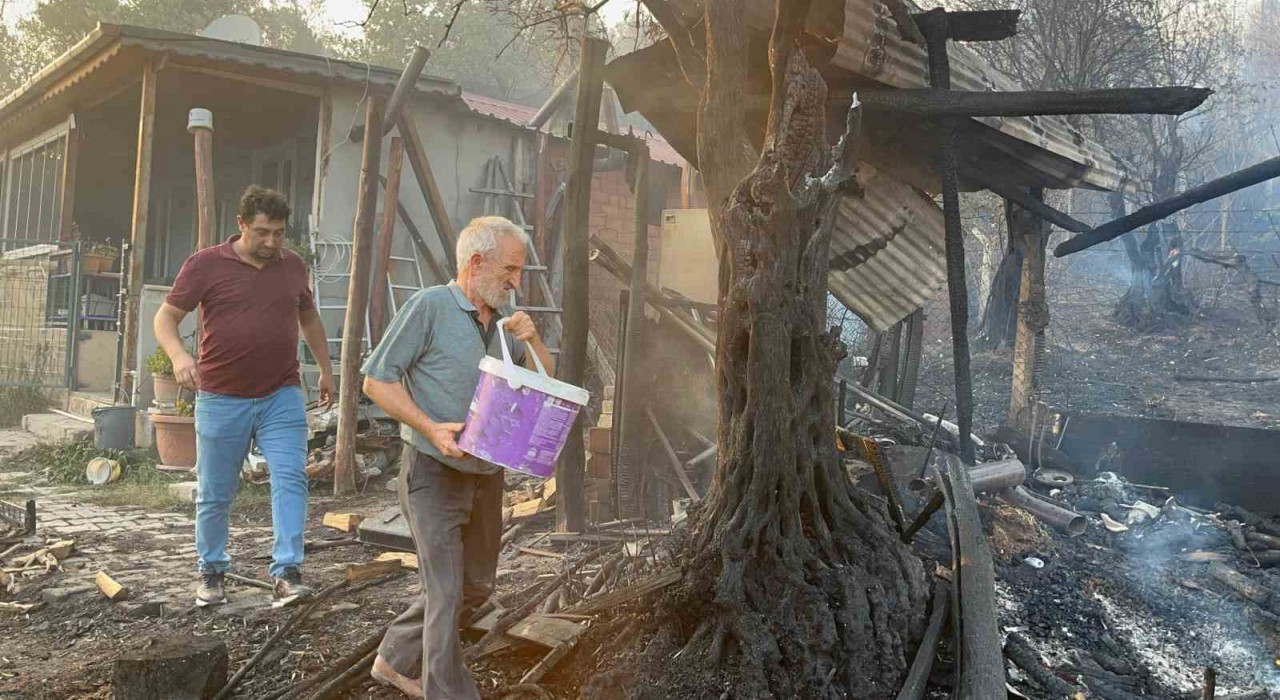 Son anda çıktık diyen Kemal amca alevlere karşı mücadele etti