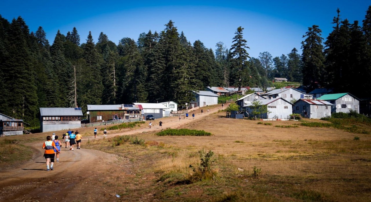 Sporcular Abantın zirvesinde sınırlarını zorladı