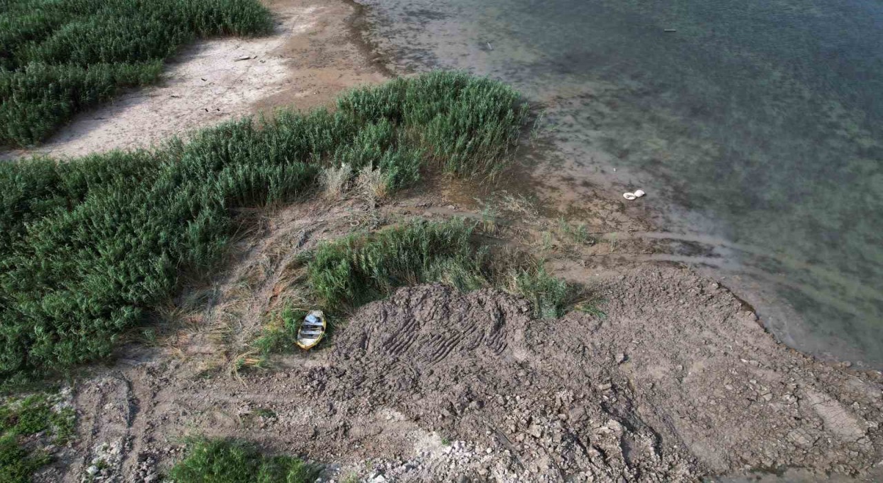 Su seviyesi tarihi dipte, milyonlar susuzlukla karşı karşıya