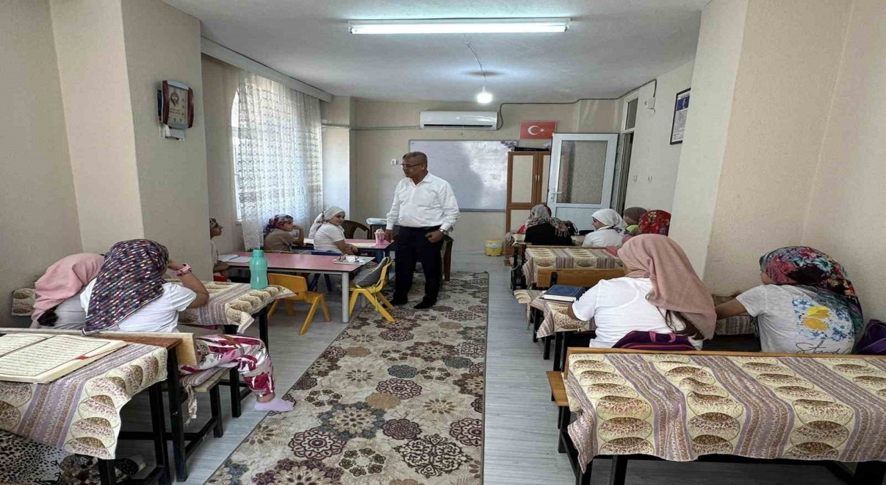 Sultanhisarda yaz Kuran kursları sürüyor