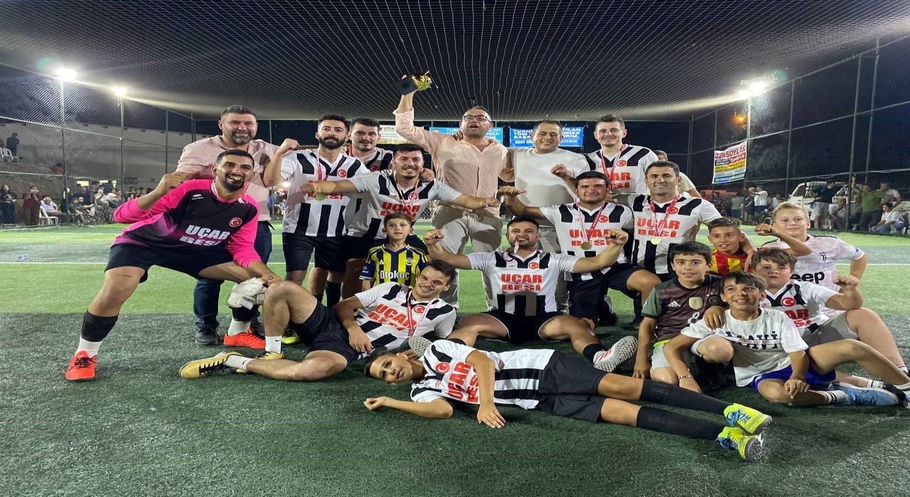 Süper Lig tadında halı saha turnuvası nefesleri kesti