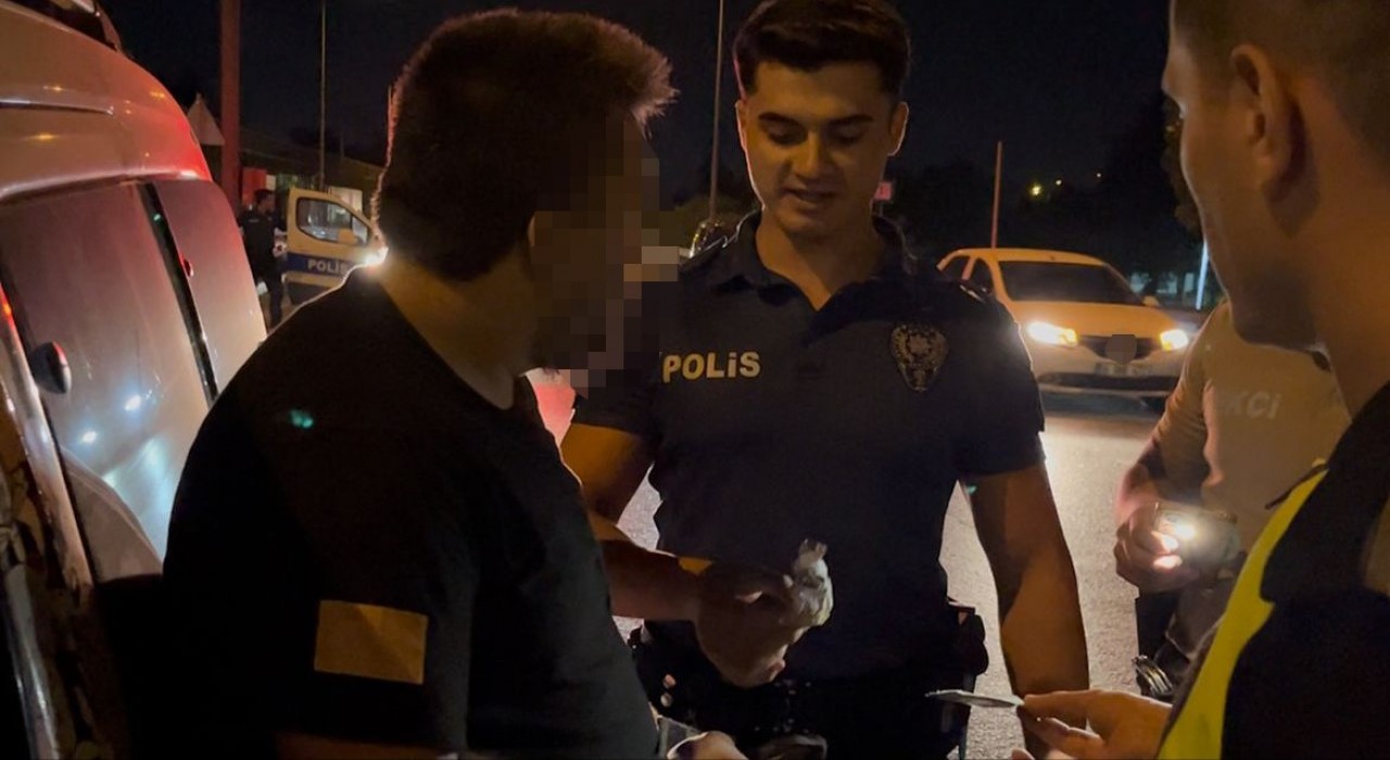 Şüpheliyi yakalayan polis: Polis salaktı zaten bunu görmeyecekti