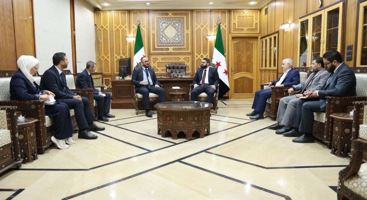 Suriye Adalet Bakanı el Veys: Savaş suçlarına ilişkin tüm delil ve belgeleri kabul etmeye hazırız