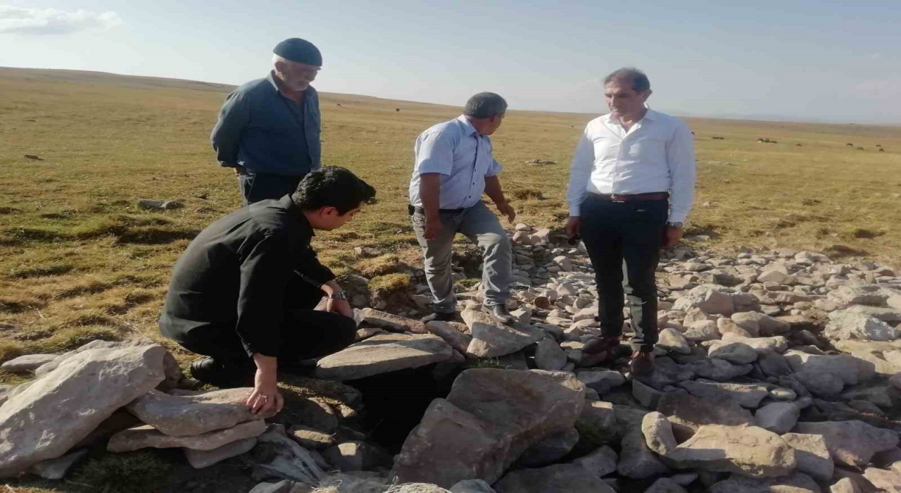 Susuzda içme suyu isale hattı projesi sürüyor