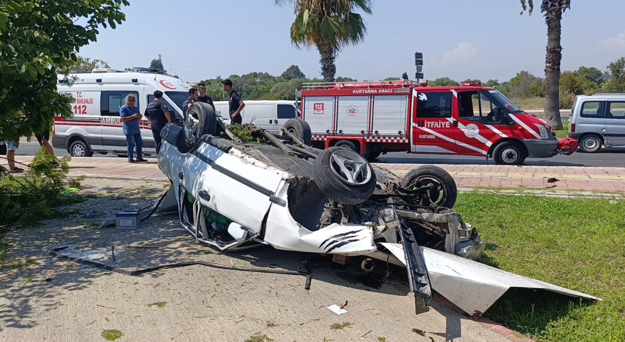 Takla atıp ters dönen Fiat Tofaş hurdaya döndü: 1 yaralı