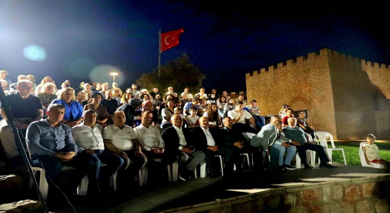 Tarihi Hereke Kalesinde sanat rüzgarı