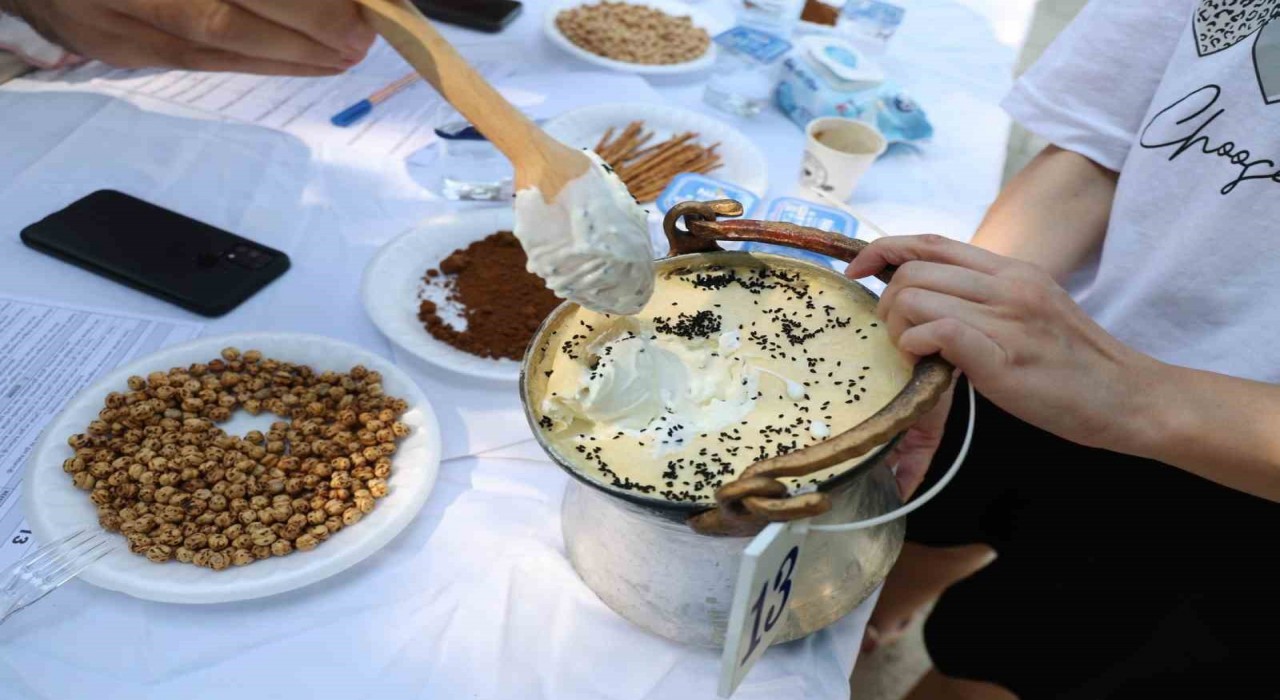 Tavasın en lezzetli yoğurt ve kavun üretici belirlendi