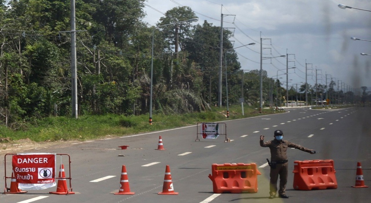 Tayland-Kamboçya sınırında 3 Tayland askeri, mayın patlaması sonucu yaralandı