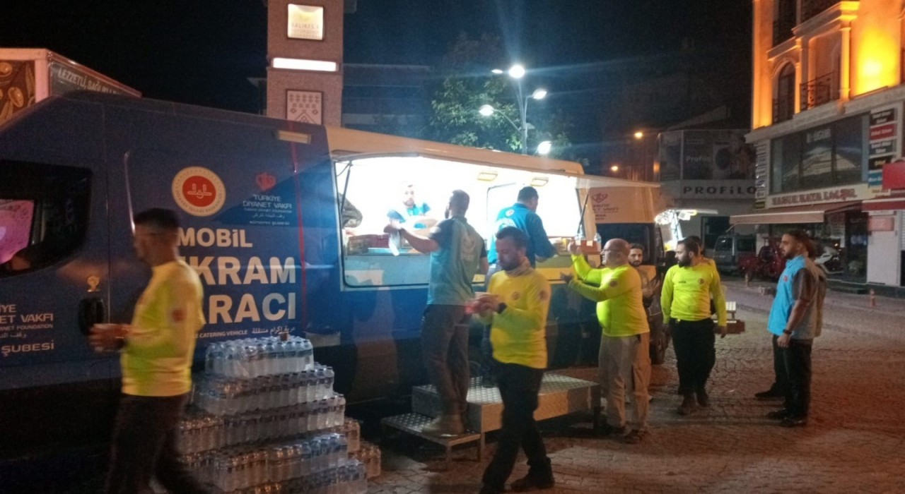 TDV Kütahyadan Sındırgıdaki deprem bölgesine destek