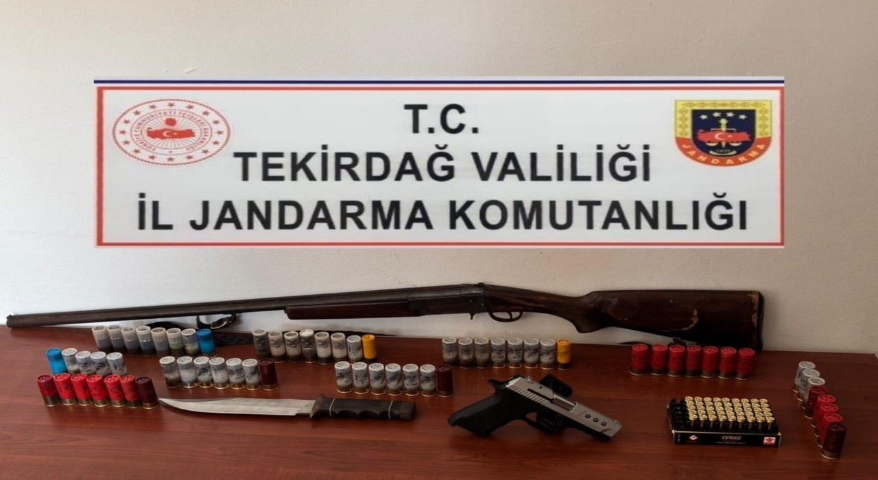 Tekirdağda jandarmadan farklı ilçelerde eş zamanlı operasyonlar