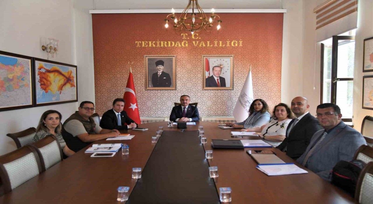 Tekirdağda sokak hayvanları toplantısı