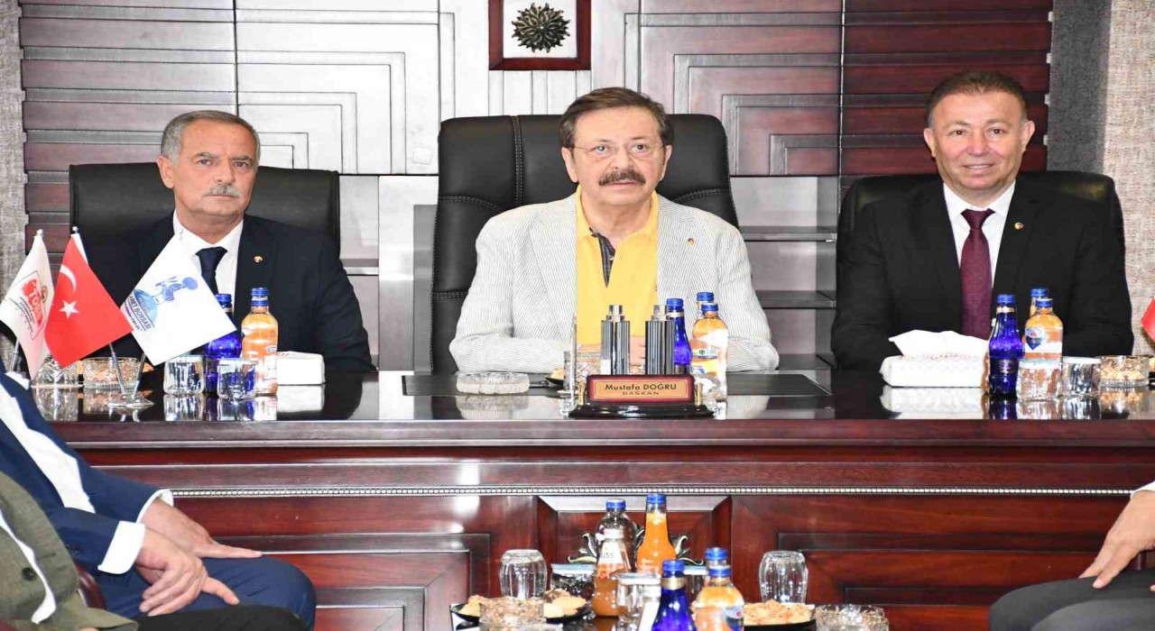 TOBB Başkanı Hisarcıklıoğlundan Akşehire taziye ziyareti