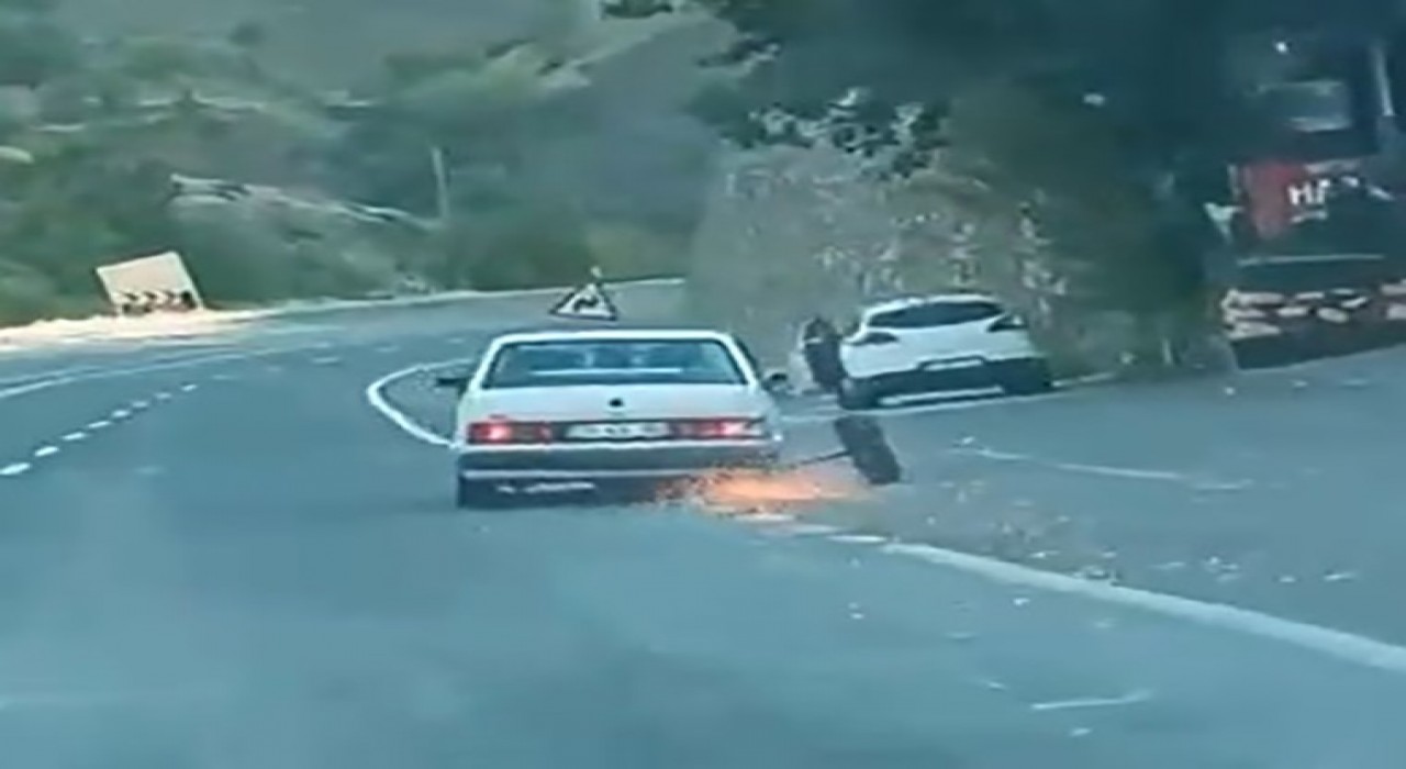 Tofaş Şahinin seyir halindeyken tekeri koptu, facianın eşiğinden dönüldü