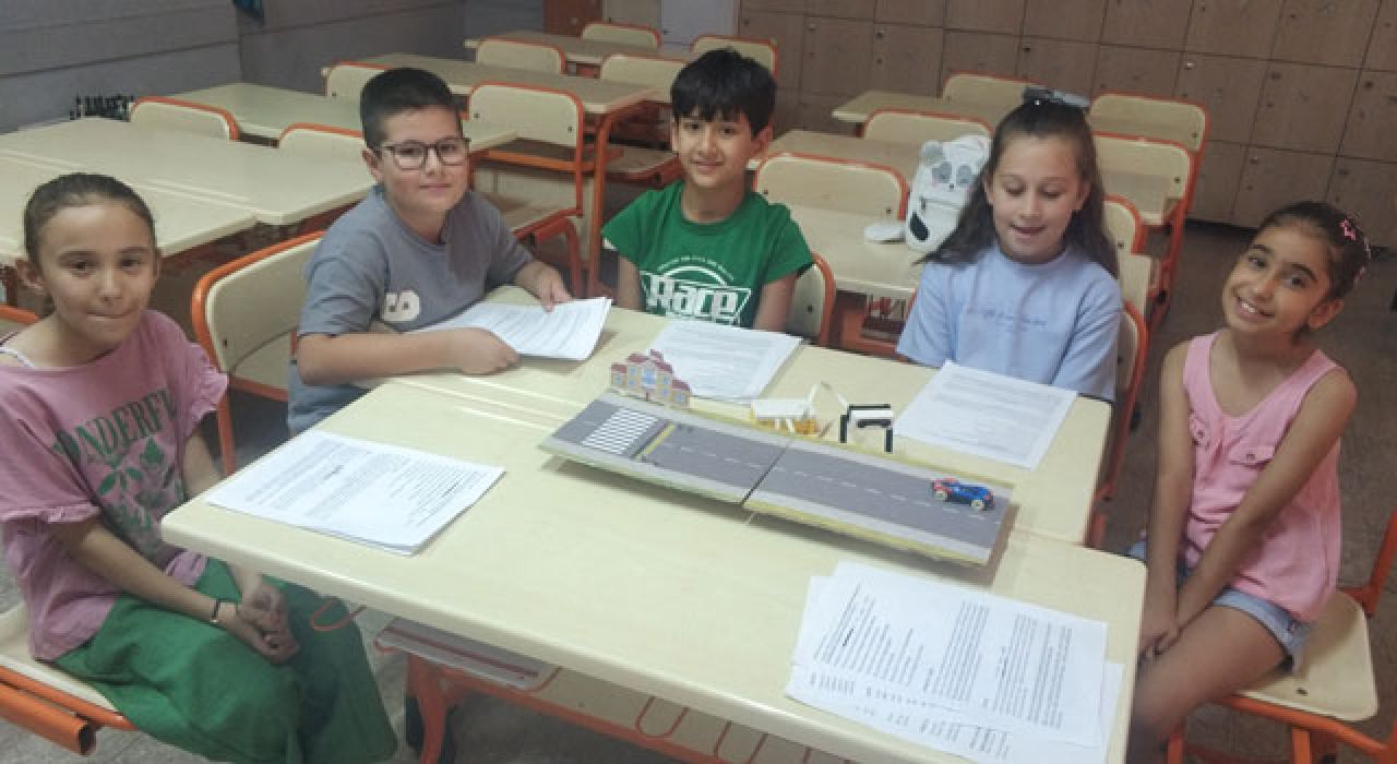 Toprakkale’den Teknofest 2025’e Damga: 2 İlkokuldan 4 Proje Finalde!