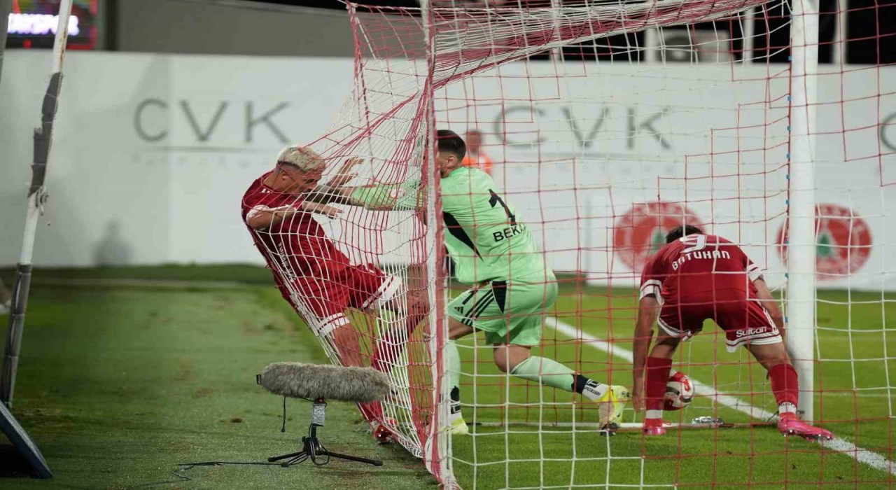 Trendyol 1. Lig: Ümraniyespor: 1 - Atakaş Hatayspor: 1