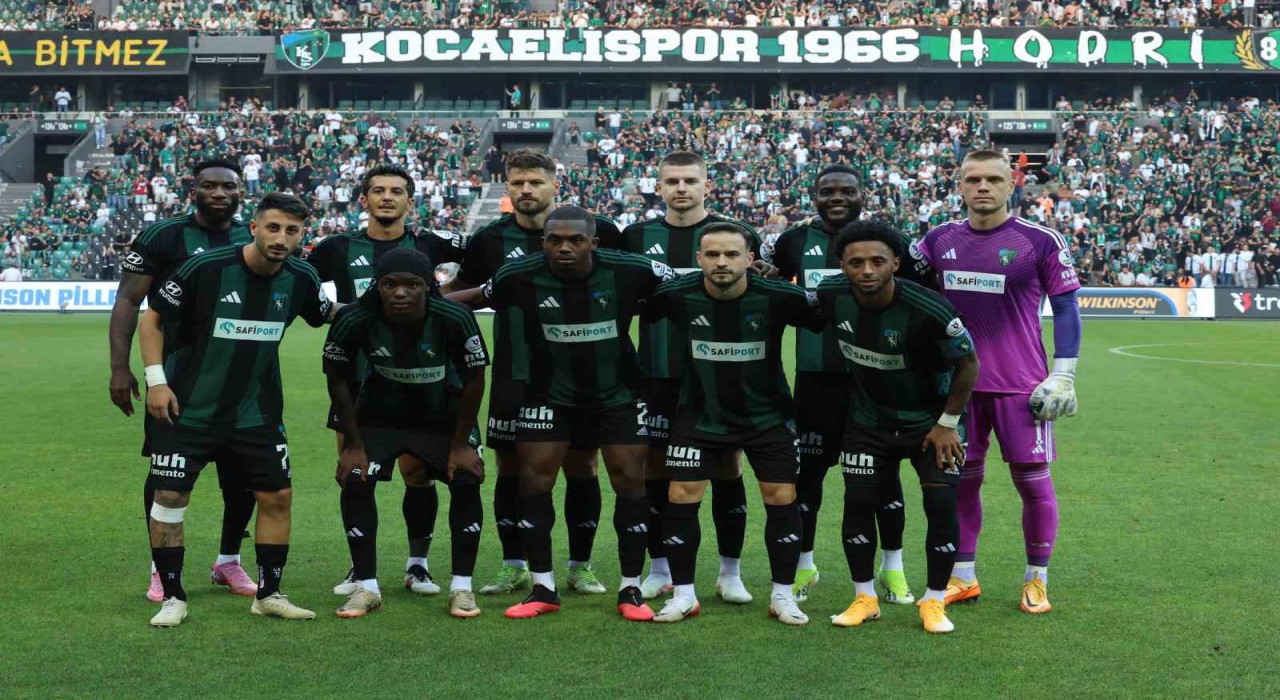 Trendyol Süper Lig: Kocaelispor: 0 - Kayserispor: 0 (İlk yarı)