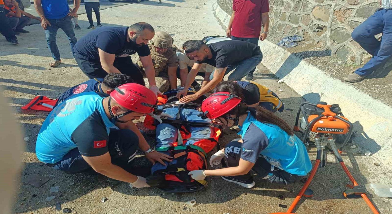 Tunceli UMKE, kentin zorlu şartlarında görev başında