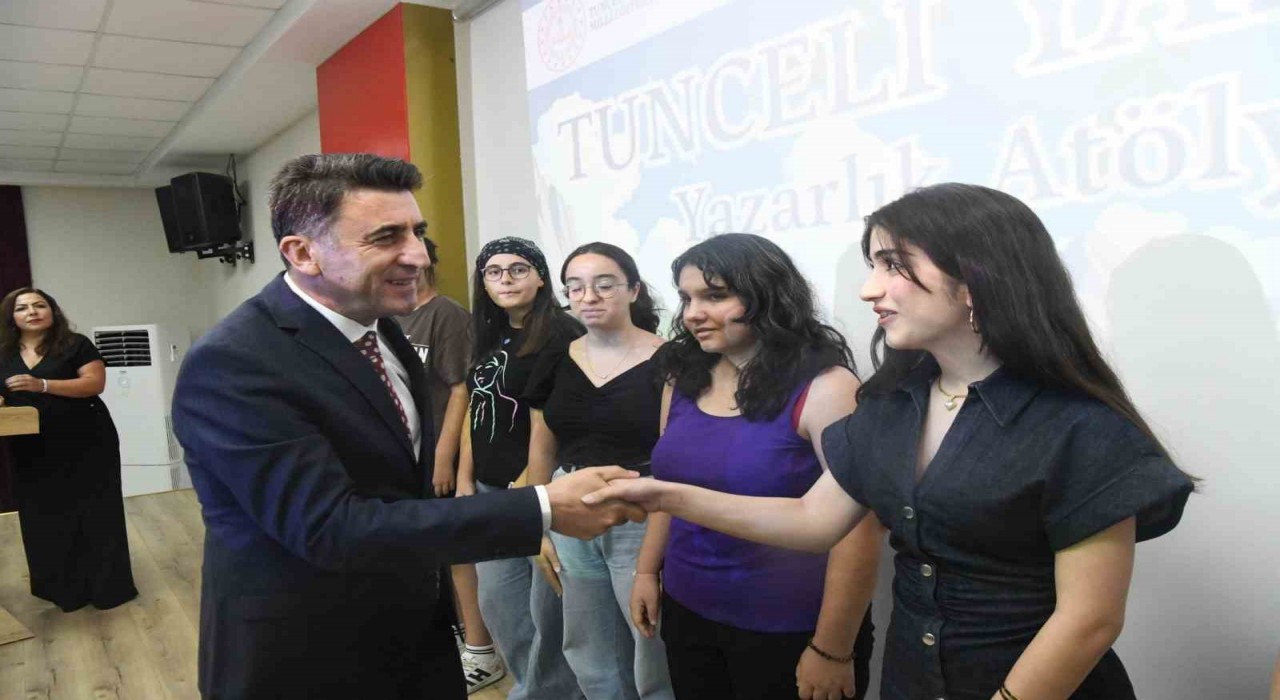 Tunceli Yazıyor Projesi kapanış programı düzenlendi