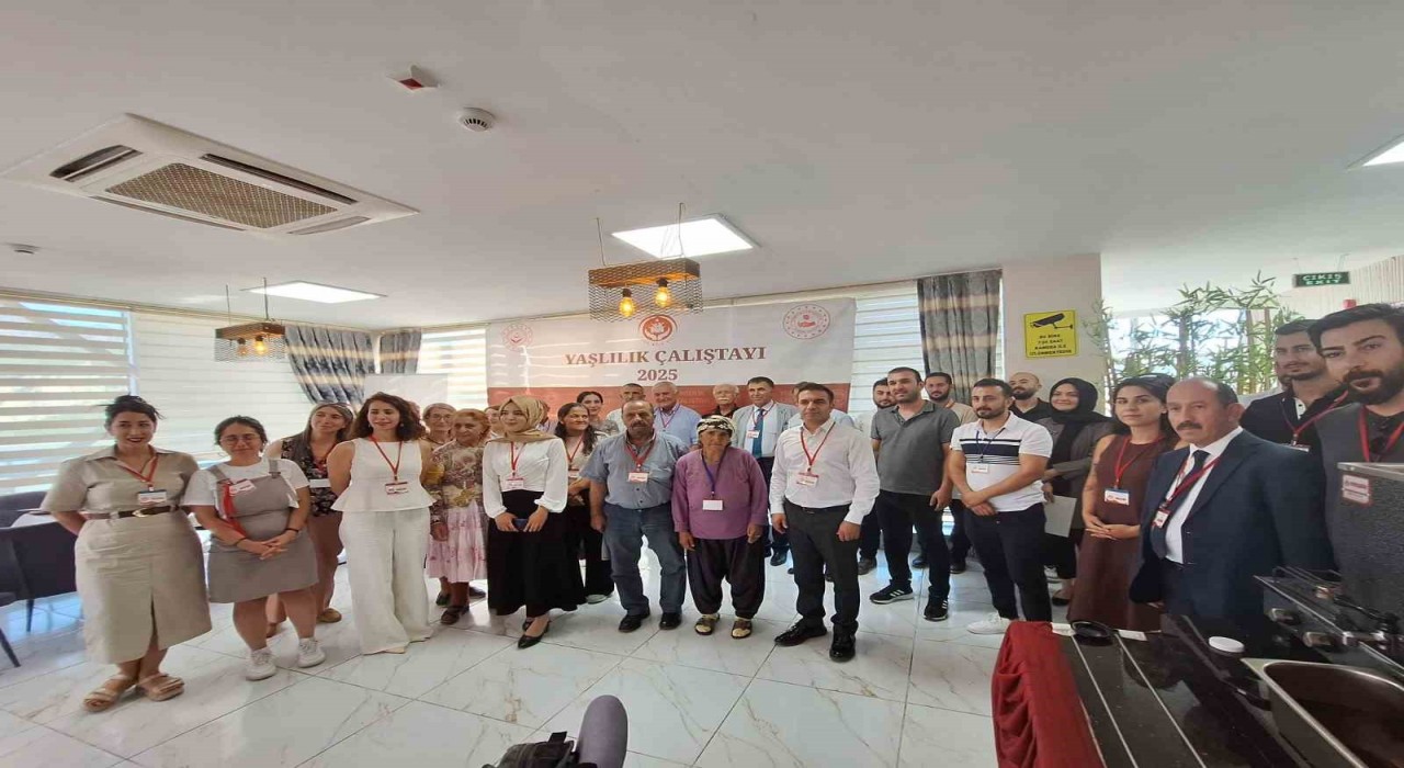 Tuncelide Yaşlılık Çalıştayı düzenlendi