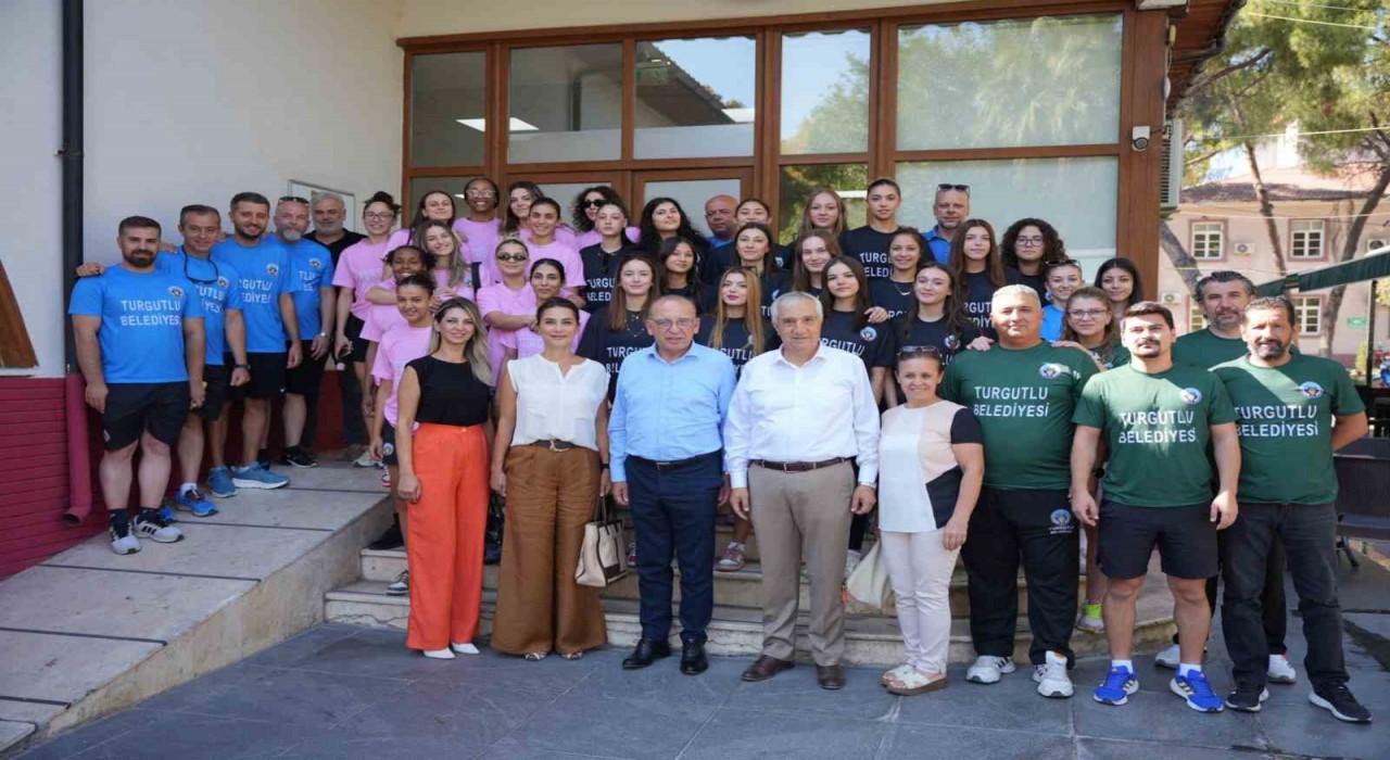 Turgutlu Belediyespor moral kahvaltısında buluştu