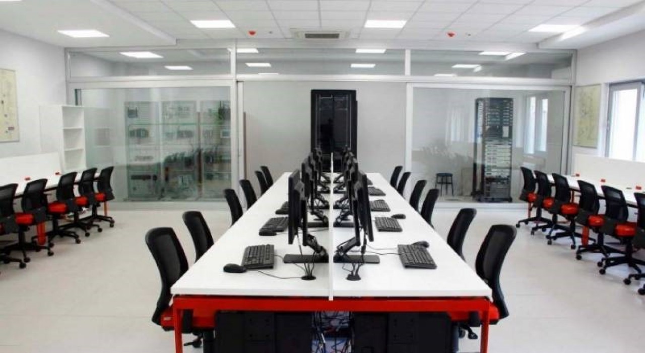 Türkiyede ikinci: SAÜde Siber Güvenlik Mühendisliği bölümü açıldı