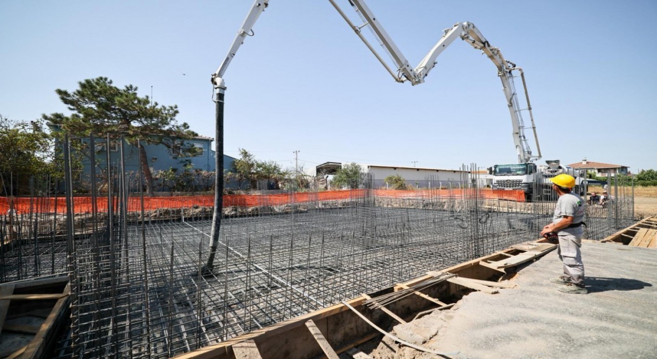 Üç ana Aile Sağlık Merkezi ve Ebe Evinin temel atma töreni gerçekleşti