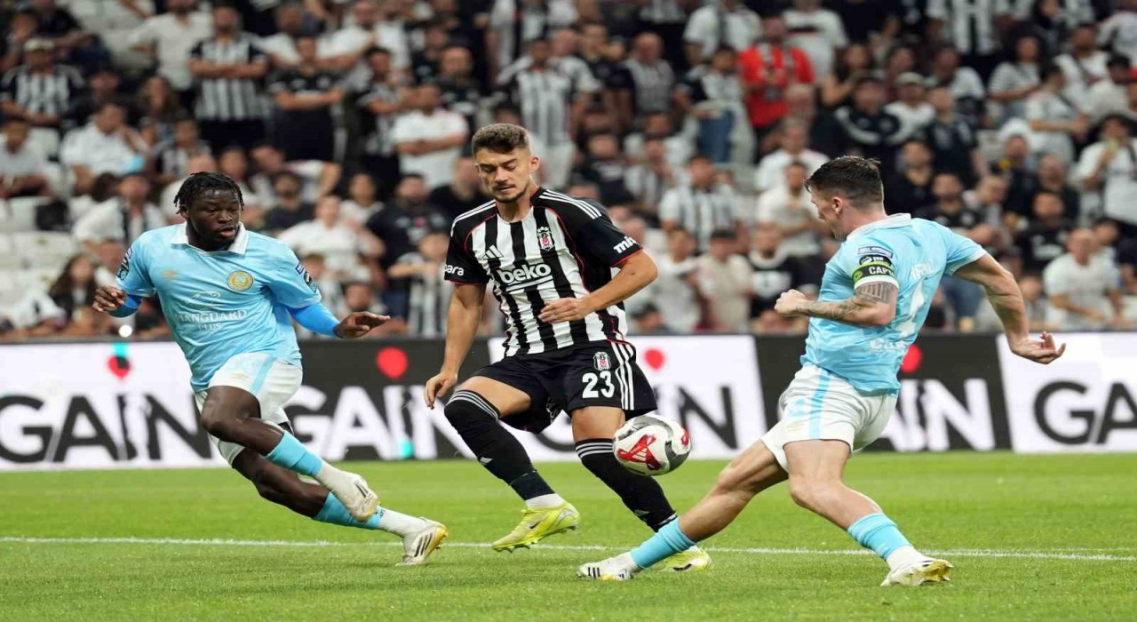 UEFA Konferans Ligi: Beşiktaş: 3 - St. Patricks: 2 (Maç sonucu)