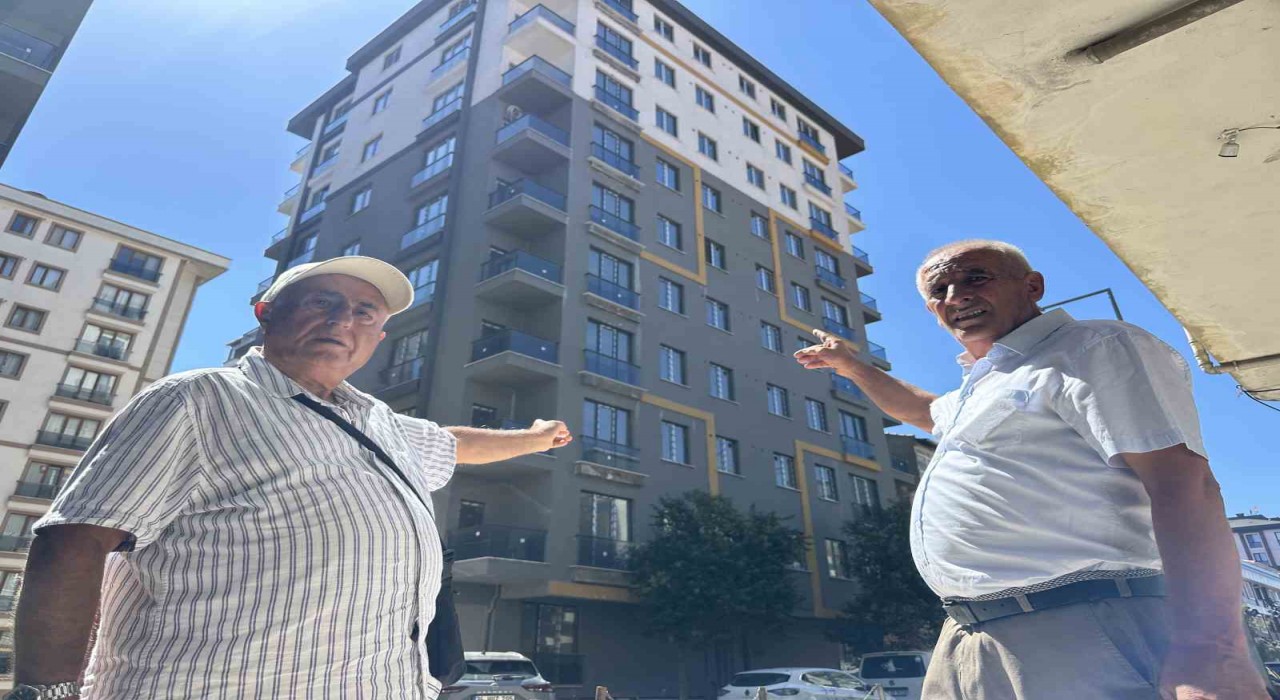 Ümraniyede 8 yıllık inşaat çilesi: Mağdurlar evlerine kavuşamadı
