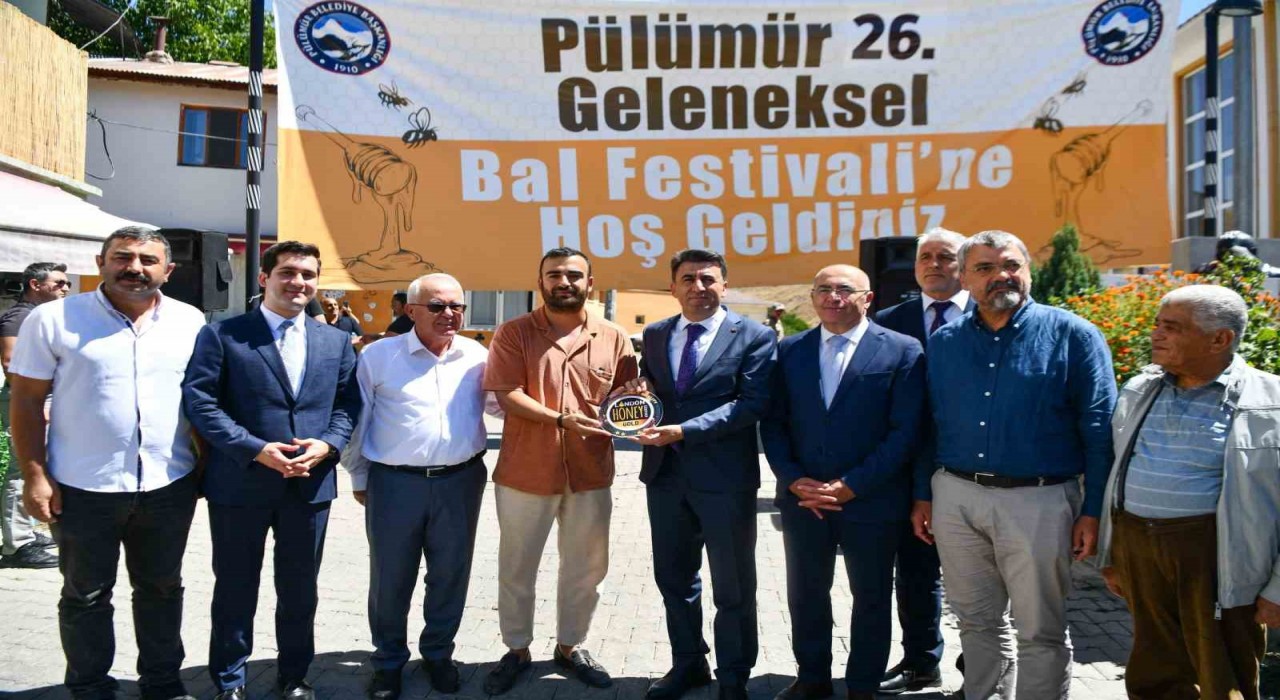 Vali Aygöl, Tunceli genelinde 900 tonun üzerinde bal rekoltesi bekleniyor