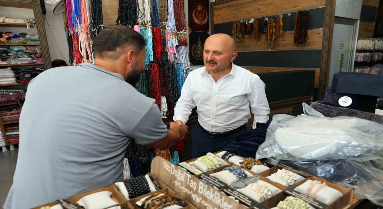 Vali Osman Varoldan Adıyaman Ticaret Merkezine ziyaret