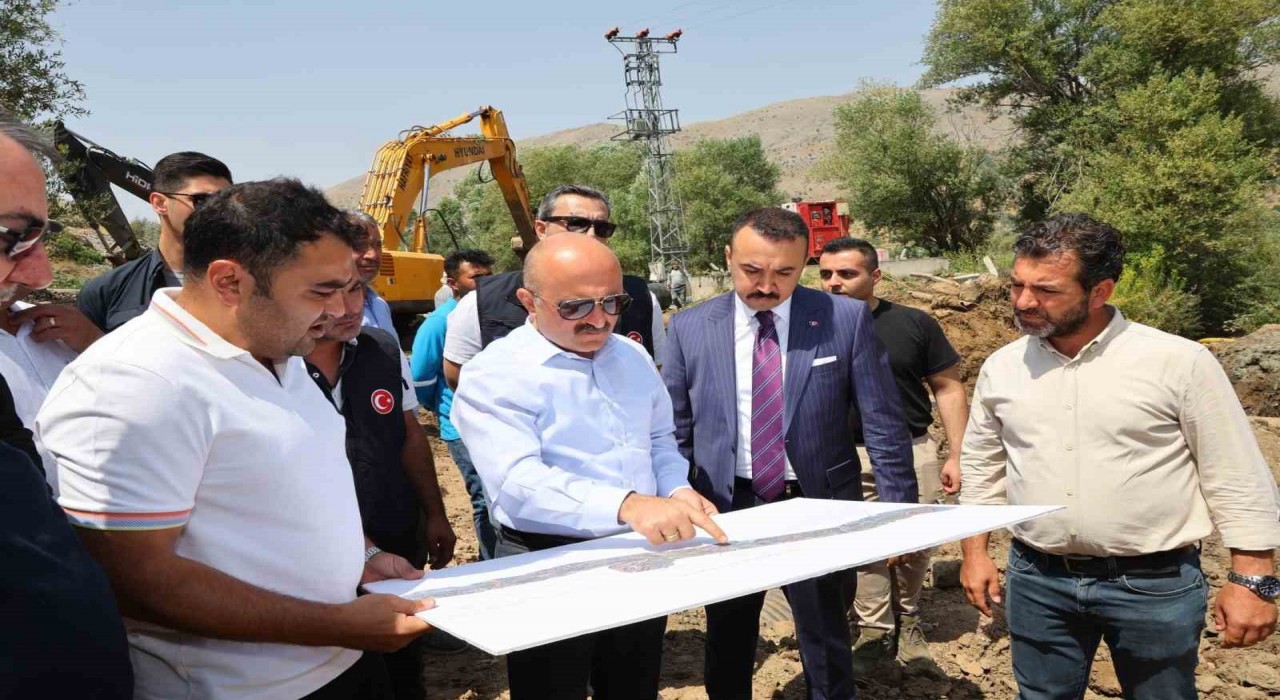 Vali Varol, Havşeri İsale Hattında incelemelerde bulundu