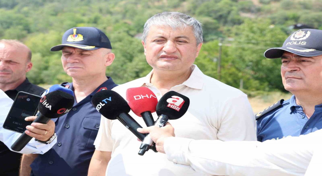 Vali Yavuz, Orman yangını tek bir noktada devam ediyor