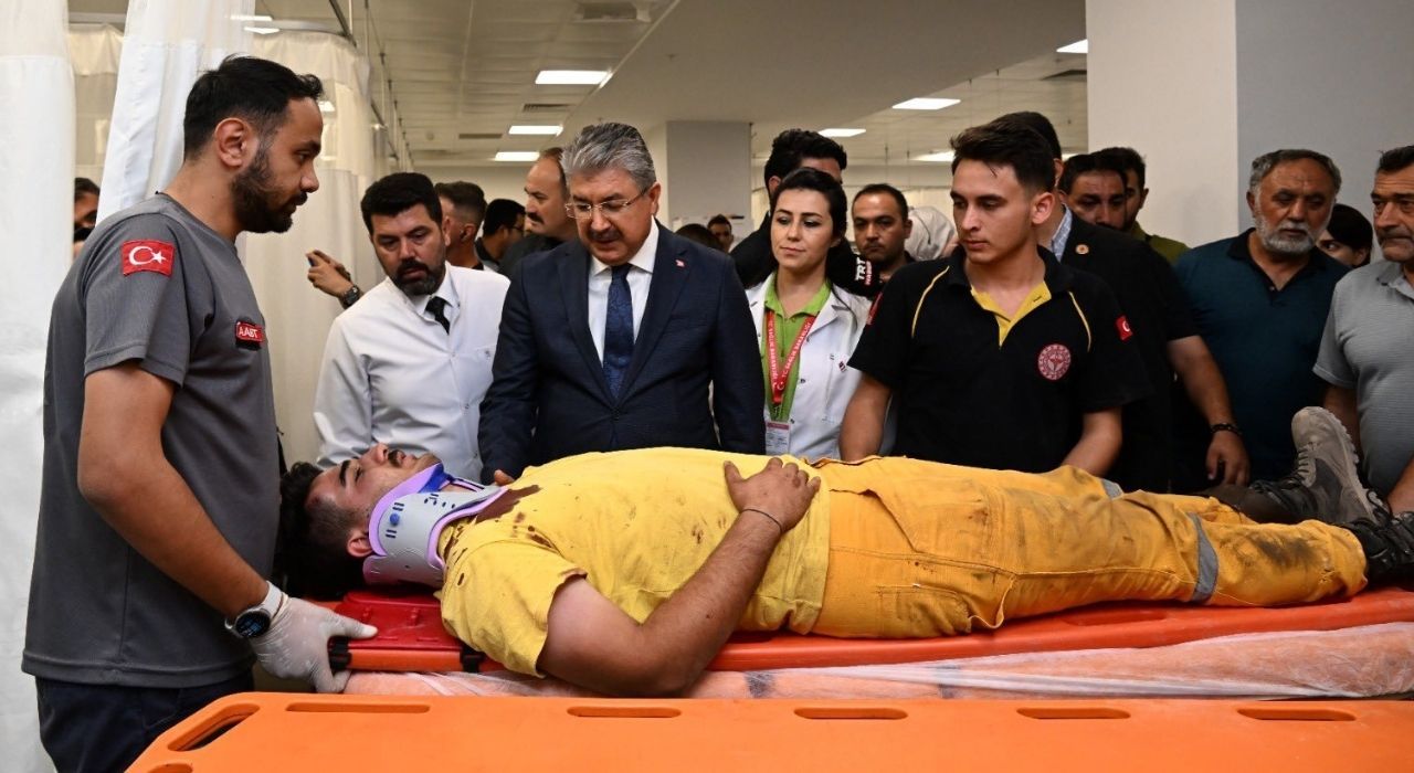 Vali Yılmaz Yaralı İşçileri Ziyaret Etti