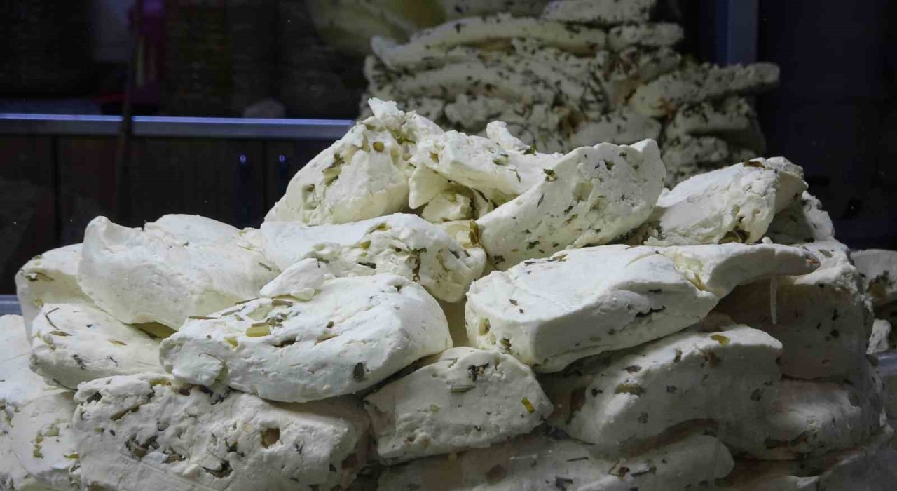 Vanda otlu peynirde tuz oranı dengeleniyor