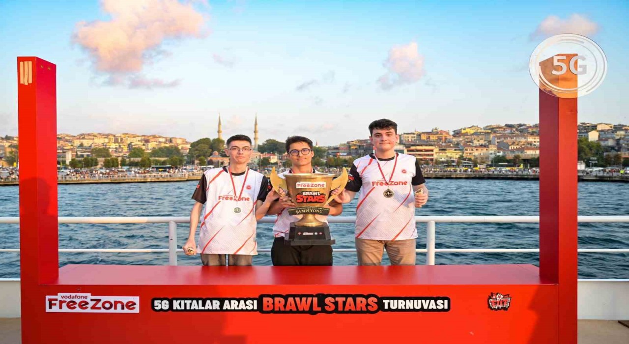Vodafone FreeZone 5G Kıtalararası Brawl Stars Turnuvasında şampiyon Döner Kebap takımı