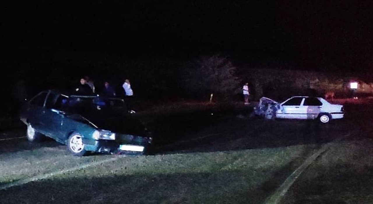 Yağışlı hava kazayı beraberinde getirdi: 2 yaralı